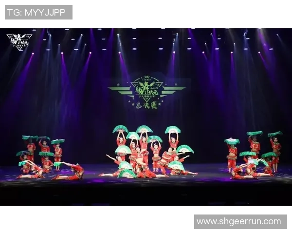 全国街舞大赛点评：武汉滑板队默契配合展现团队精神与舞蹈魅力